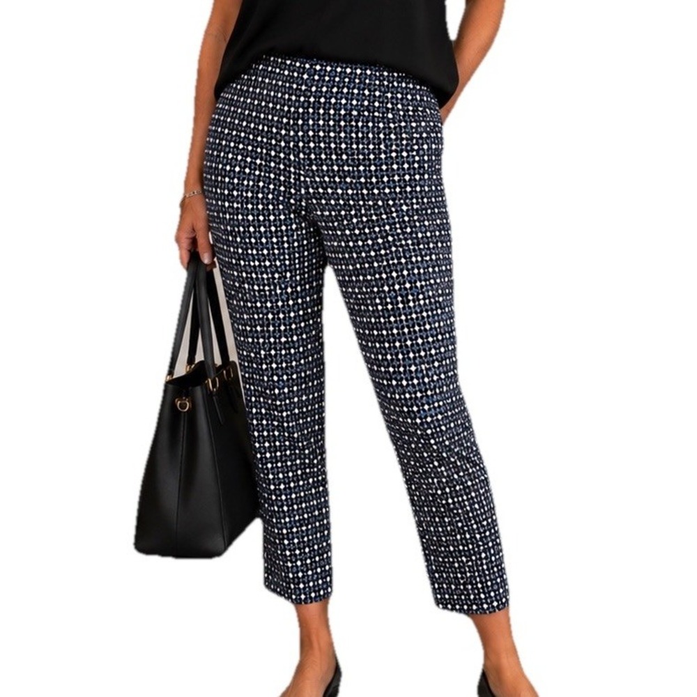 NWT Roz & Ali Signature Fit Crop Pants Sz 8 Blue Geometric Stretch Comfort Waist
